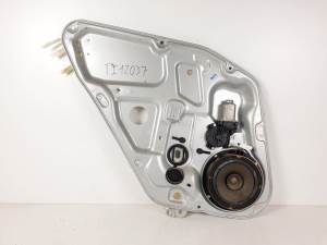 ELEVALUNAS TRASERO IZQUIERDO HYUNDAI SONATA (NF) Autodesguaces Alicante