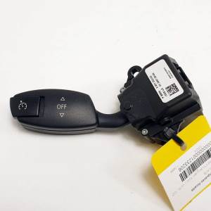 MANDO VOLANTE 695135202 BMW SERIE 5 TOURING (E61) Autodesguaces Alicante