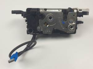 CERRADURA PUERTA DELANTERA DERECHA 24095816 CITROEN C4 GRAND PICASSO Autodesguaces Alicante