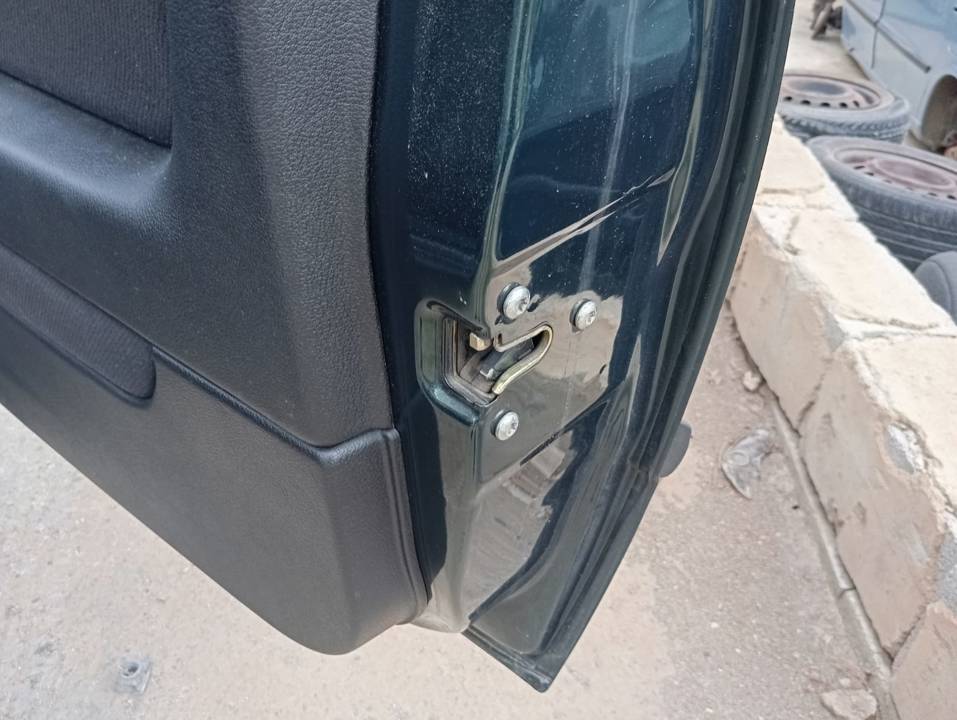 CERRADURA PUERTA DELANTERA DERECHA