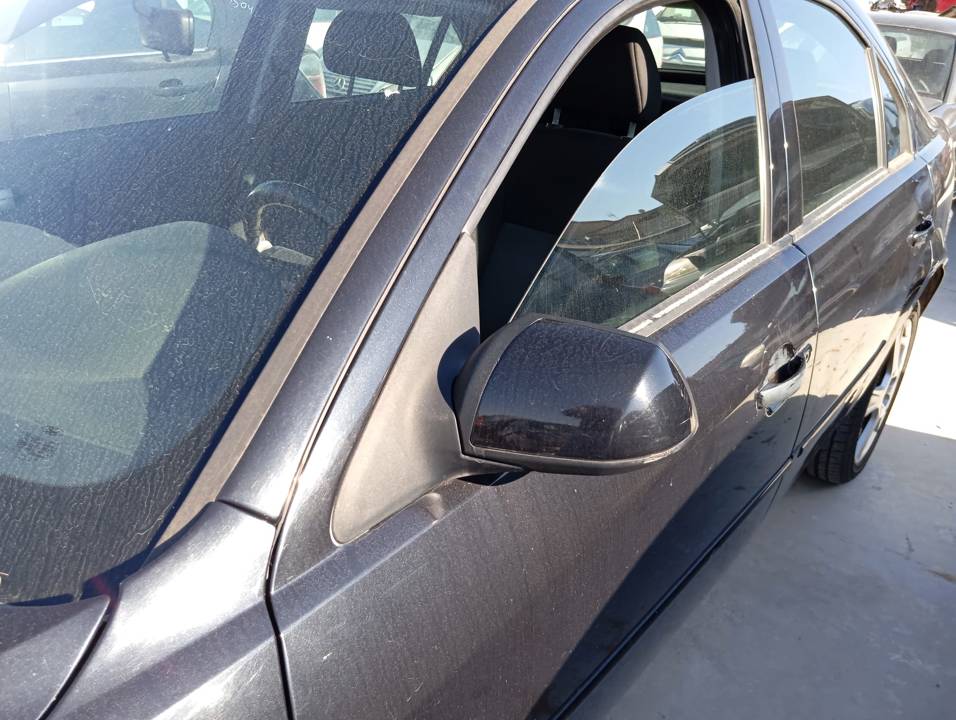 RETROVISOR IZQUIERDO