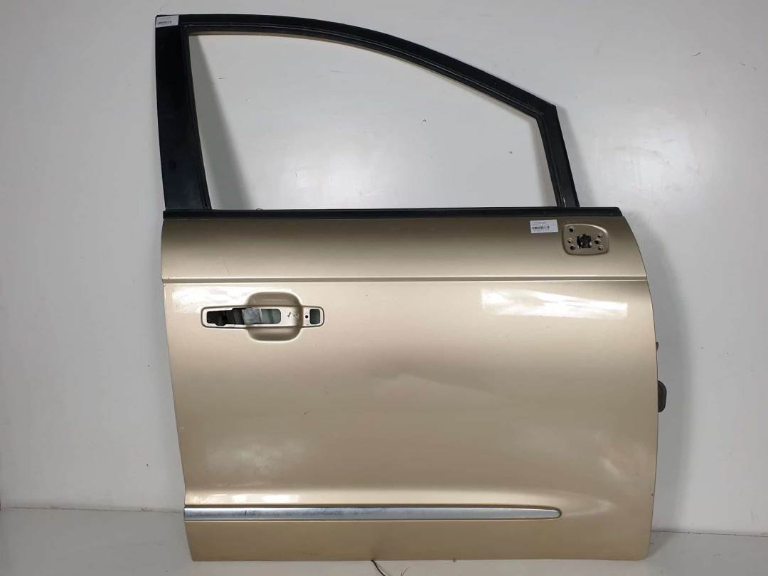 PUERTA DELANTERA DERECHA - SSANGYONG - RODIUS