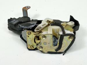 CERRADURA PUERTA TRASERA DERECHA 1015280120 MITSUBISHI MONTERO (V60/V70) Autodesguaces Alicante
