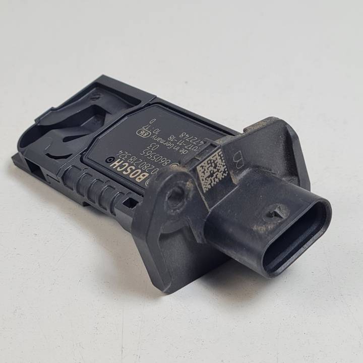 CAUDALIMETRO 860556503 BMW 1 F20 LCI Autodesguaces Alicante