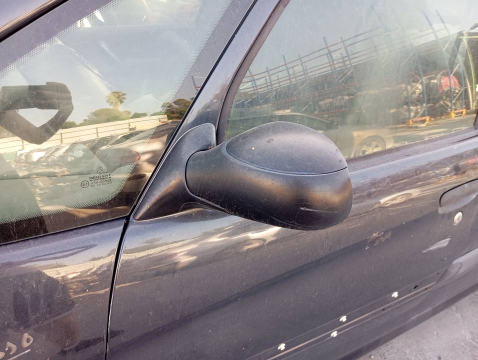 RETROVISOR IZQUIERDO