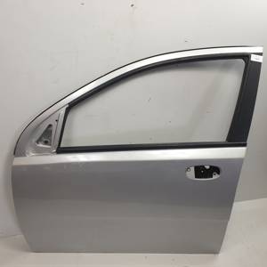 PUERTA DELANTERA IZQUIERDA CHEVROLET KALOS Autodesguaces Alicante