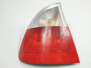 PILOTO TRASERO IZQUIERDO 63216928387 BMW SERIE 3 TOURING (E46) Autodesguaces Alicante