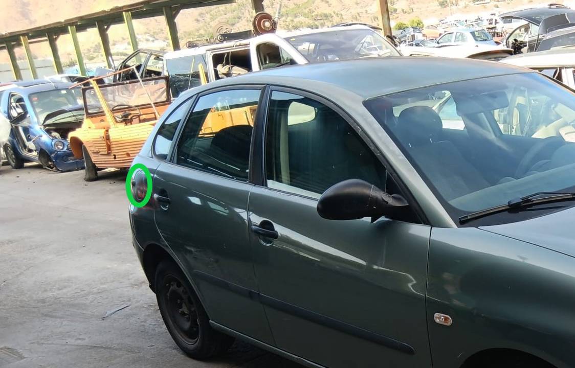 TAPA EXTERIOR COMBUSTIBLE