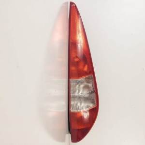 PILOTO TRASERO DERECHO 1S7113404C FORD MONDEO TURNIER (GE) Autodesguaces Alicante