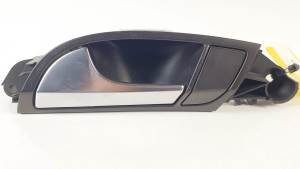 MANETA INTERIOR DELANTERA IZQUIERDA 4L0837019 AUDI Q7 (4L) Autodesguaces Alicante