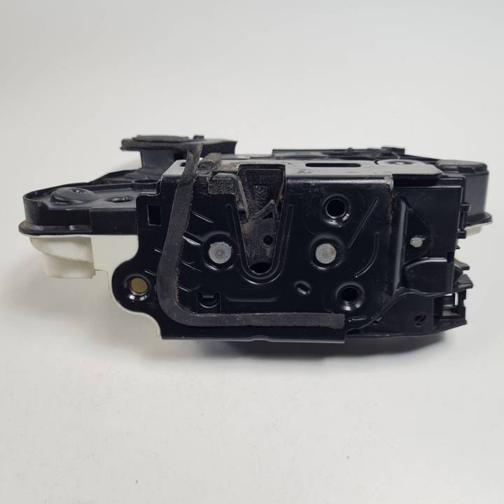 CERRADURA PUERTA DELANTERA IZQUIERDA 5K1837015B VOLKSWAGEN GOLF VI (5K1) Autodesguaces Alicante