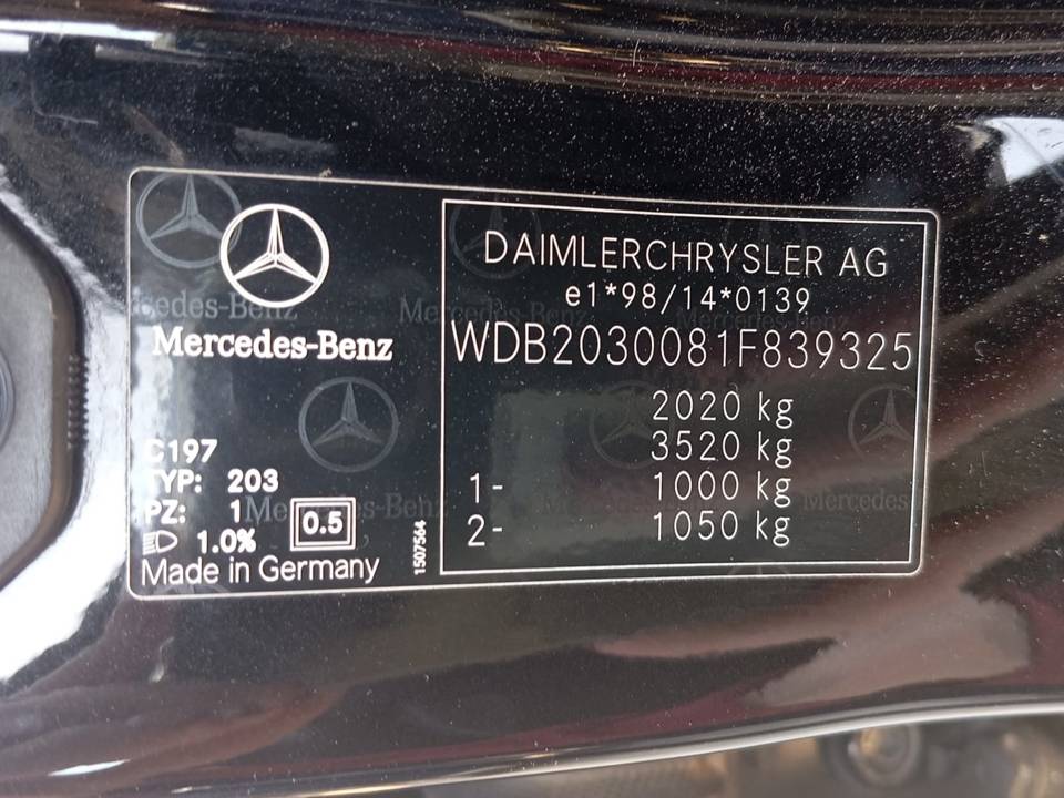 Imagen del vehículo MERCEDES-BENZ CLASE C (W203) BERLINA