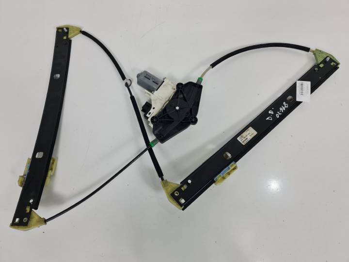 ELEVALUNAS DELANTERO DERECHO 8K0959802 AUDI A4 BER. (B8) Autodesguaces Alicante