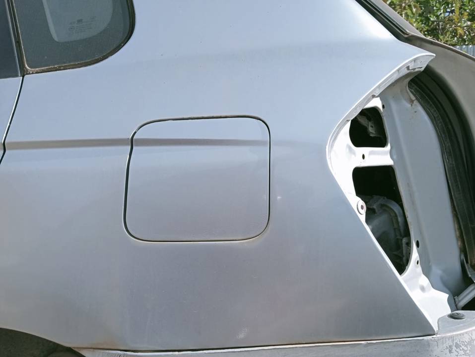 TAPA EXTERIOR COMBUSTIBLE
