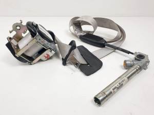 CINTURON SEGURIDAD DELANTERO DERECHO 868844979R RENAULT MEGANE III BERLINA 5P Autodesguaces Alicante