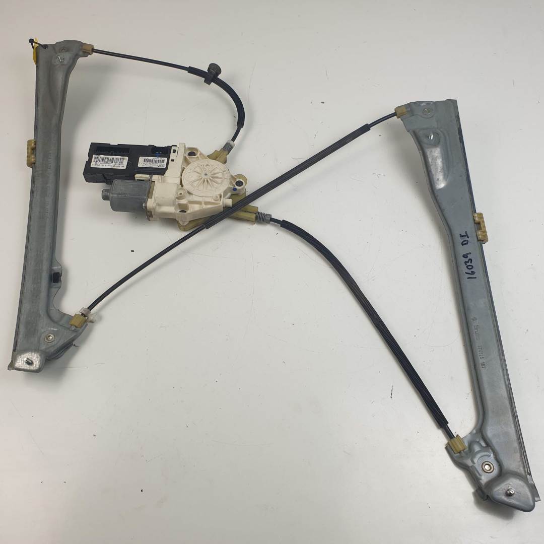 ELEVALUNAS DELANTERO IZQUIERDO - 807010002R - RENAULT - LAGUNA III