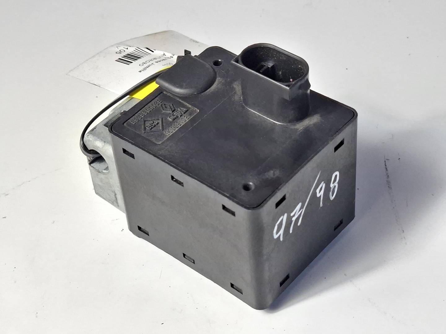 Foto 2 de Modulo Electronico Renault Megane II Berlina 5P (2002–2009)