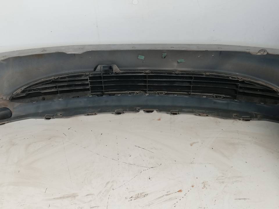 PARAGOLPES DELANTERO