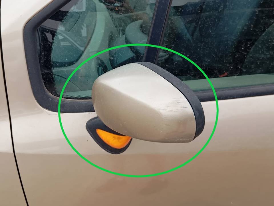 RETROVISOR IZQUIERDO