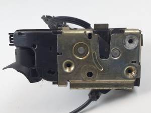CERRADURA PUERTA DELANTERA IZQUIERDA RENAULT LAGUNA II (BG0) Autodesguaces Alicante