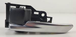 MANETA INTERIOR DELANTERA IZQUIERDA 6927433060 TOYOTA RAV4 Autodesguaces Alicante