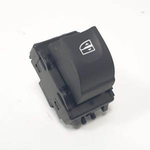 MANDO ELEVALUNAS DELANTERO DERECHO 809600018R RENAULT MEGANE III BERLINA 5P Autodesguaces Alicante