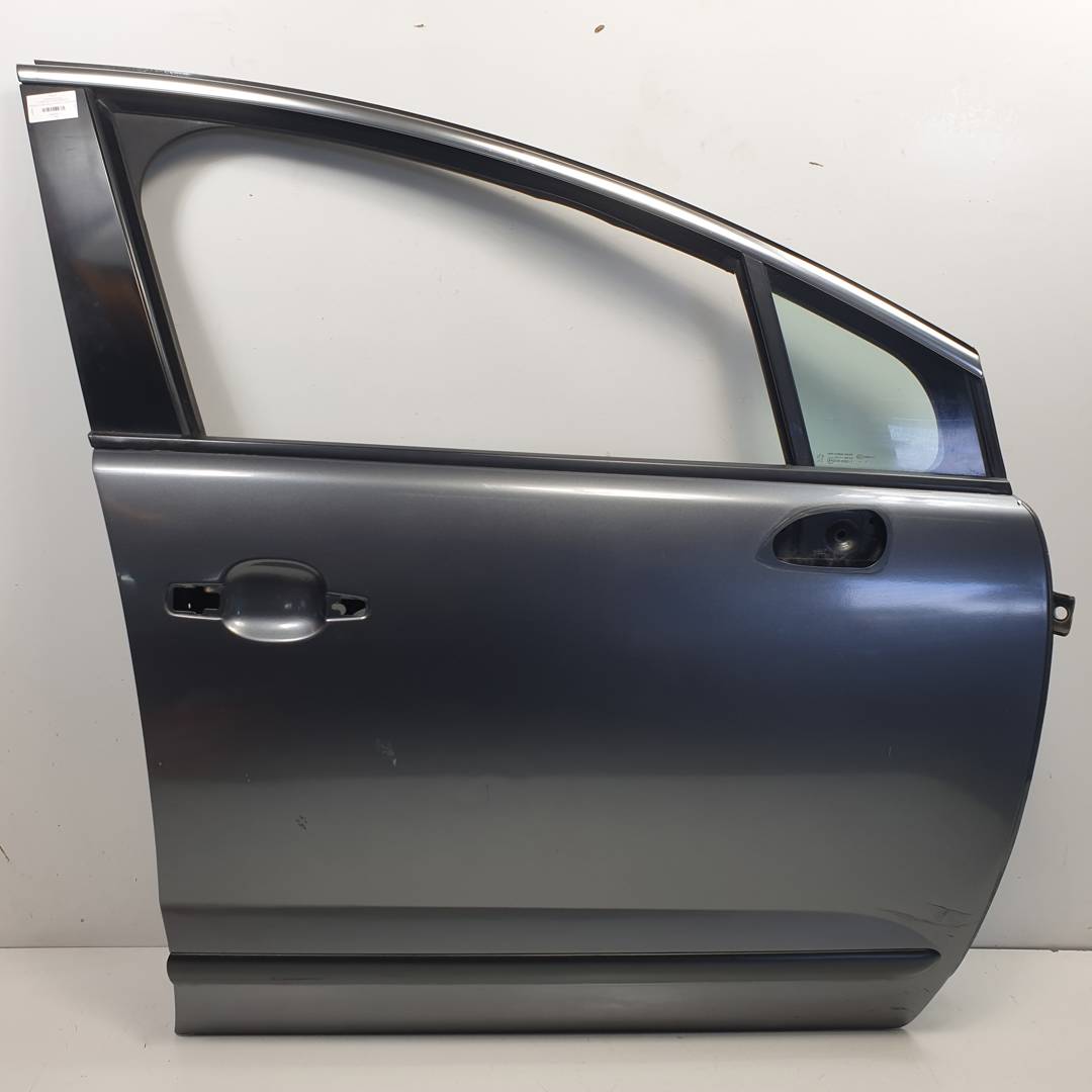 PUERTA DELANTERA DERECHA - PEUGEOT - 3008 (T84)
