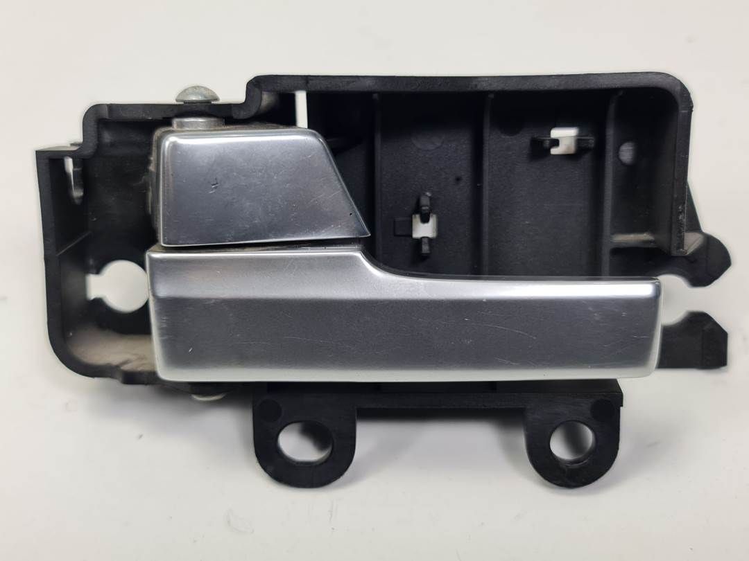 MANETA INTERIOR DELANTERA IZQUIERDA - 3M51R22601AA - FORD - FOCUS TURNIER (CB4)