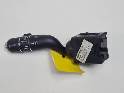 MANDO INTERMITENTES 8W8313335AA JAGUAR XF (X250) Autodesguaces Alicante