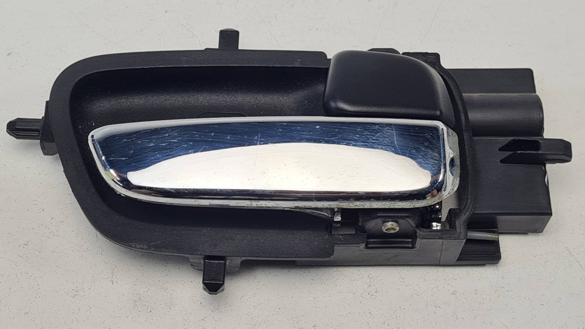 Poignée intérieure arrière droite - 826201J000 - HYUNDAI - I20 (PB)