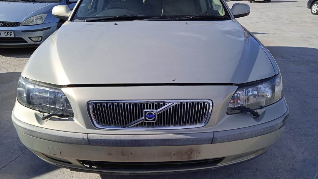 VOLVO V70 FAMILIAR (2000 - 2009)