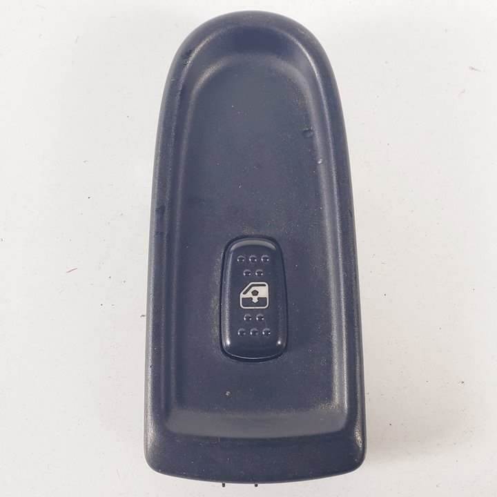 MANDO ELEVALUNAS DELANTERO DERECHO - IVECO - DAILY CAJA CERRADA (2006 =>)
