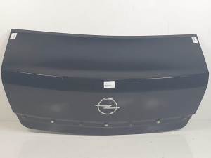 TAPA MALETERO OPEL ASTRA H BER. Autodesguaces Alicante