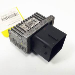 CAJA PRECALENTAMIENTO 110678071R DACIA DUSTER Autodesguaces Alicante
