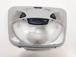 LUZ INTERIOR A2038204601 MERCEDES CLASE C (W203) FAMILIAR Autodesguaces Alicante