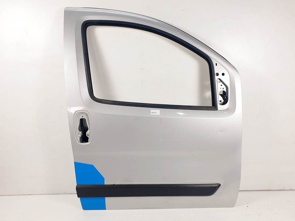 PUERTA DELANTERA DERECHA - PEUGEOT - BIPPER