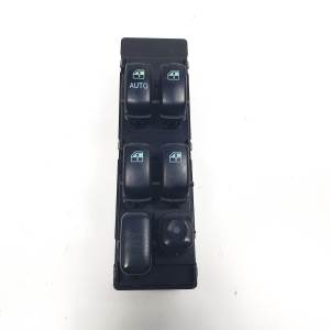 MANDO ELEVALUNAS DELANTERO IZQUIERDO 621W02250 KIA MAGENTIS Autodesguaces Alicante