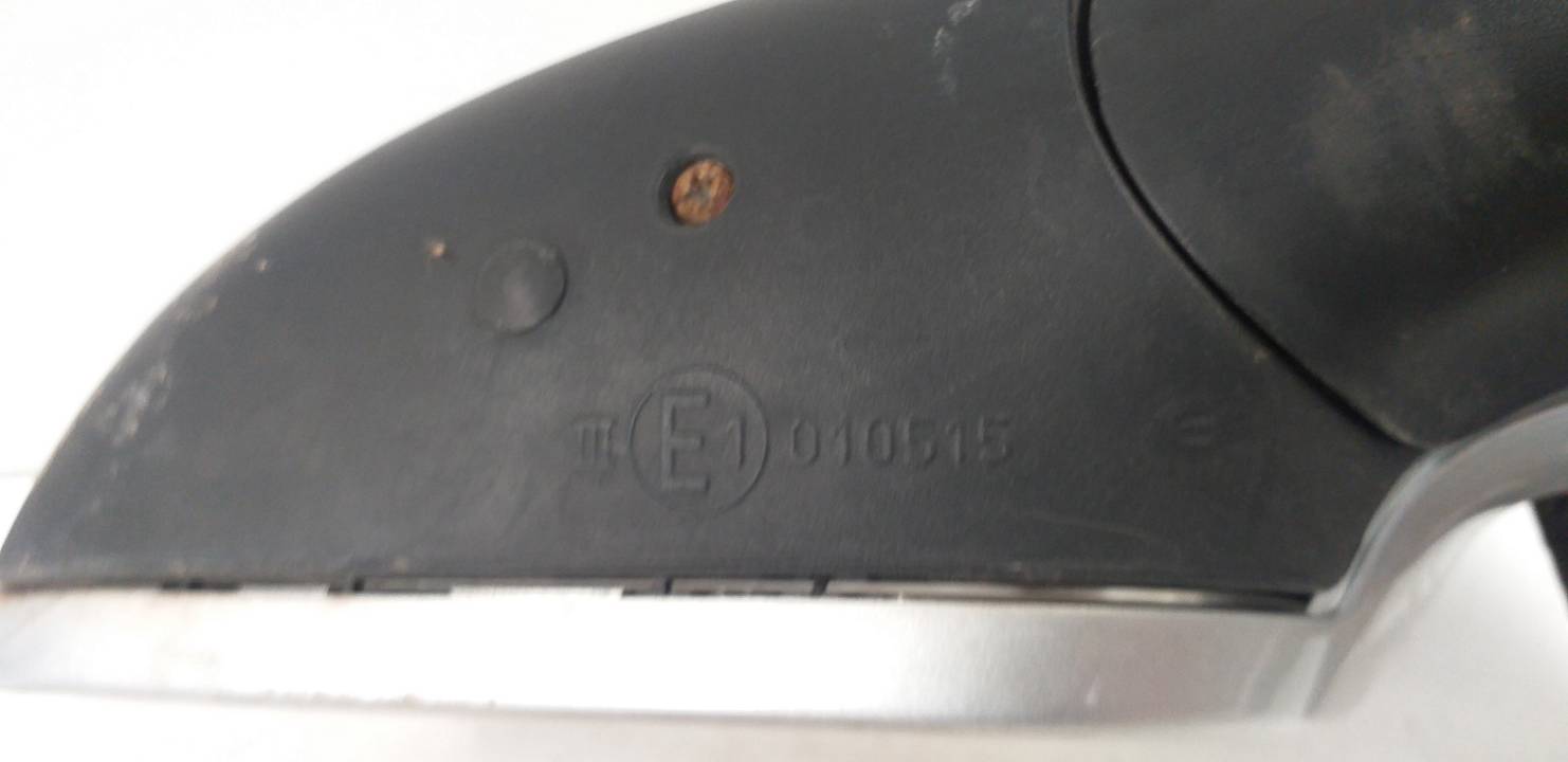 RETROVISOR DERECHO