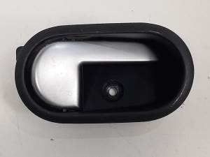 MANETA INTERIOR TRASERA DERECHA 2S61A22600 FORD FUSION (CBK) Autodesguaces Alicante