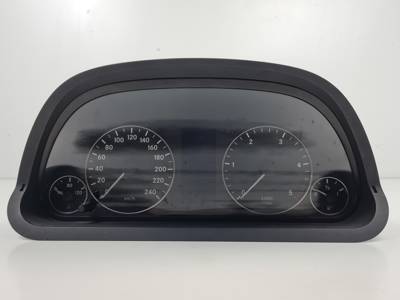 CUADRO INSTRUMENTOS A1695401847 MERCEDES CLASE A (W169) Autodesguaces Alicante