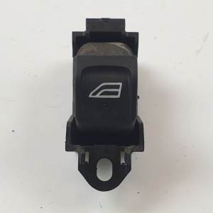 MANDO ELEVALUNAS TRASERO DERECHO 9H5214717AB LAND ROVER FREELANDER 2 (LR2) (L359) Autodesguaces Alicante
