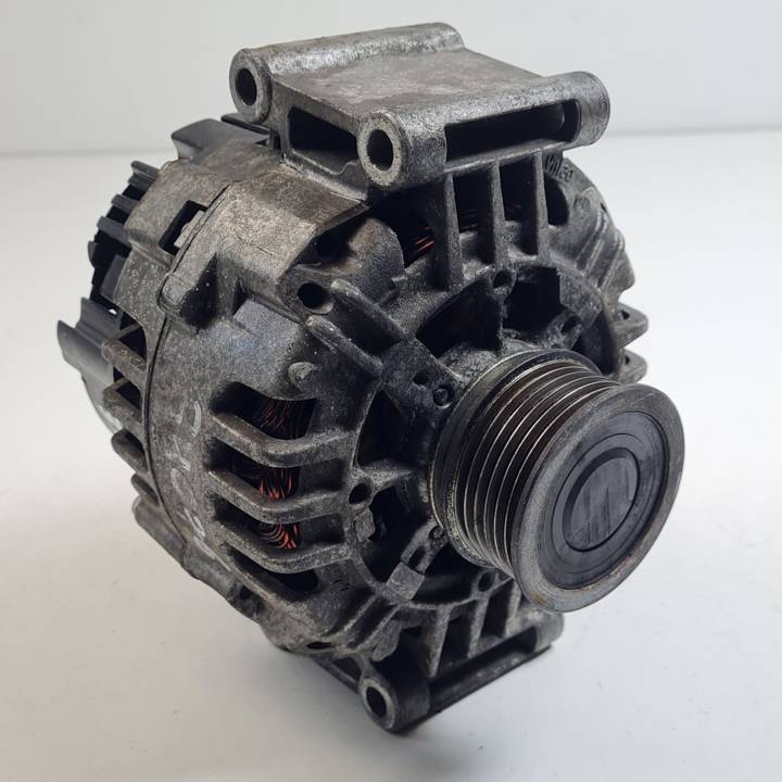 ALTERNADOR 06B903016AE AUDI A4 CABRIO (8H) Autodesguaces Alicante