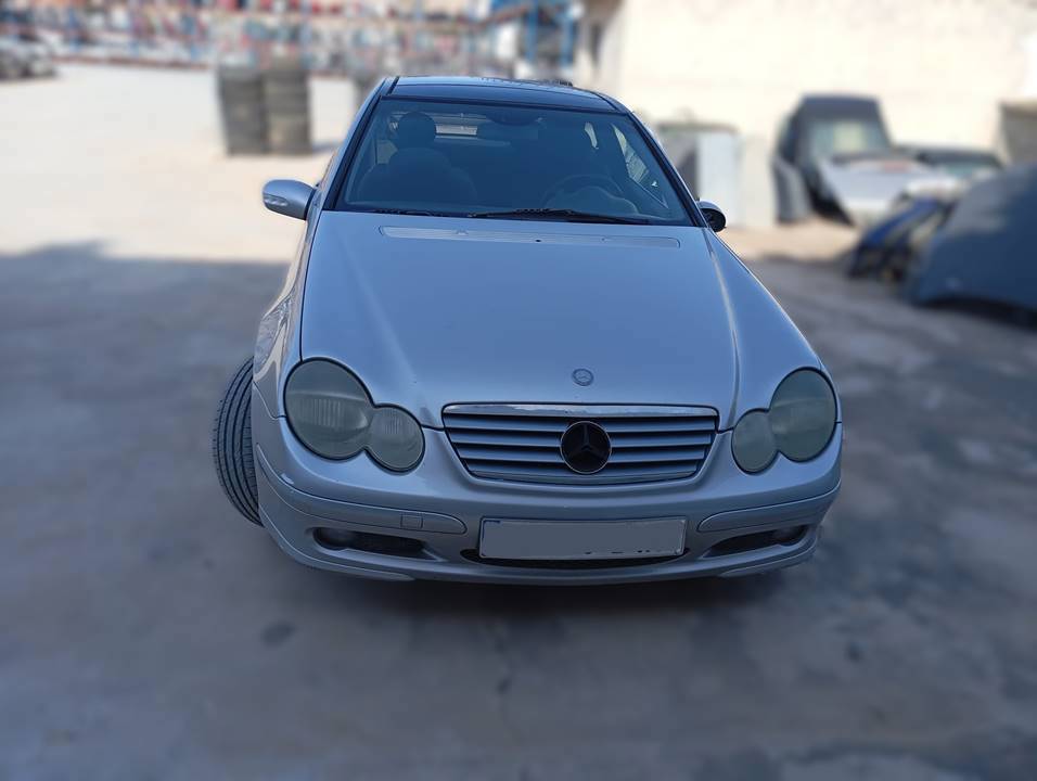 Imagen del vehículo MERCEDES-BENZ CLASE C (W203) SPORTCOUPE