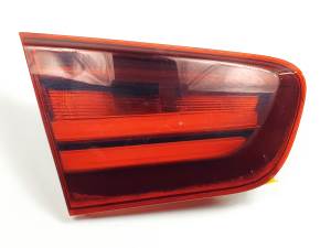PILOTO TRASERO IZQUIERDO INTERIOR 7456503 BMW SERIE 1 LIM. (F20/F21) Autodesguaces Alicante