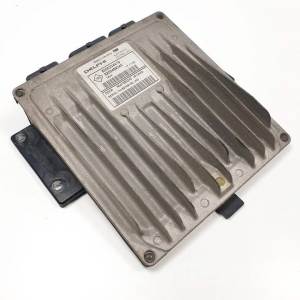CENTRALITA MOTOR UCE 8200334419 RENAULT MEGANE II CLASSIC BERLINA Autodesguaces Alicante