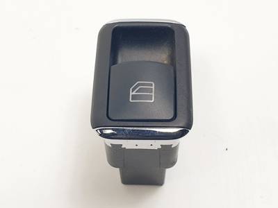 MANDO ELEVALUNAS TRASERO IZQUIERDO A2048707358 MERCEDES CLASE C (W204) BERLINA Autodesguaces Alicante