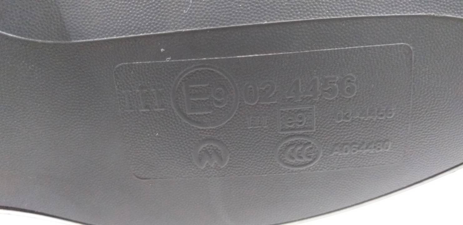 RETROVISOR DERECHO