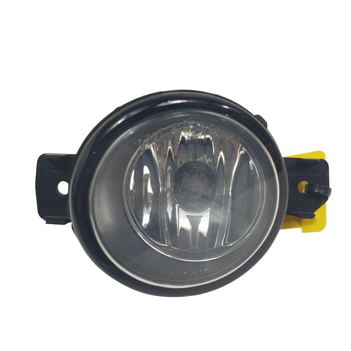 FARO ANTINIEBLA DERECHO 8200002469 NISSAN PRIMERA BERLINA (P12) Autodesguaces Alicante