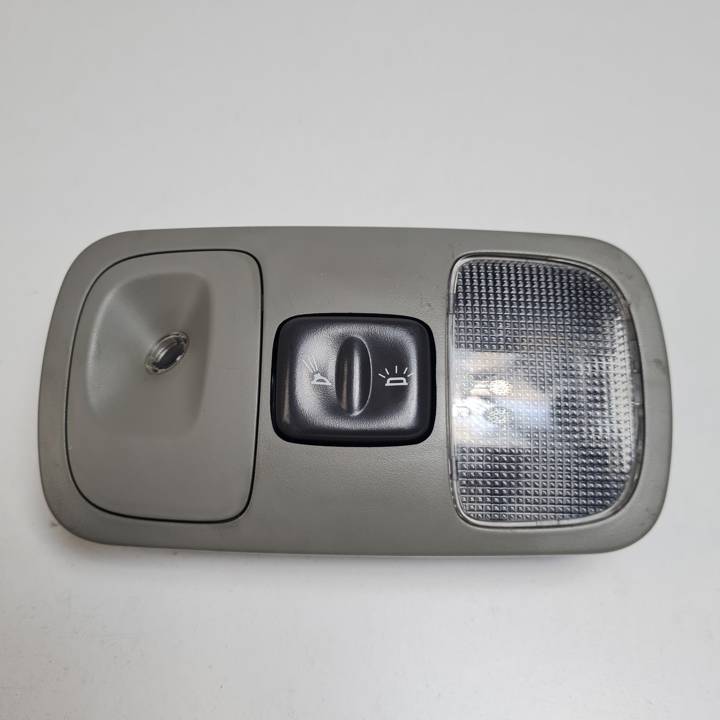 LUZ INTERIOR 7700433411 RENAULT SCENIC (JA..) Autodesguaces Alicante