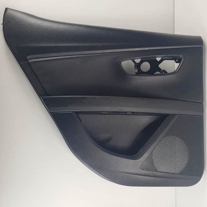 GUARNECIDO PUERTA TRASERA IZQUIERDA - 5F4867133 - SEAT - LEON (5F1)